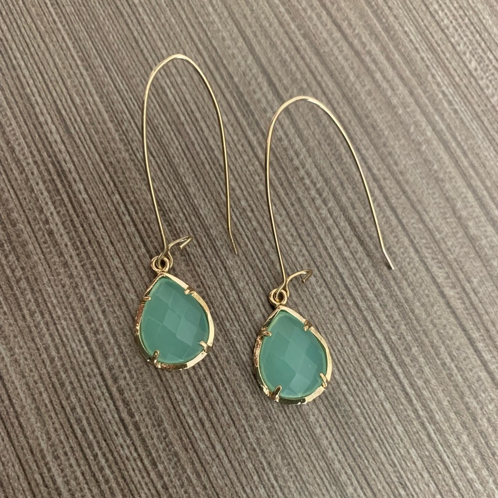 NWOT Green Dee Kendra Scott Earrings